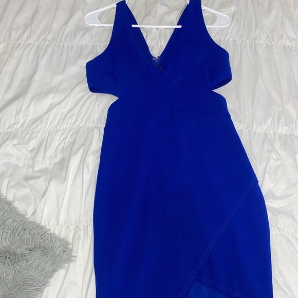 BRAND NEW✨Blue Windsor cutout dress - Picture 1 of 3